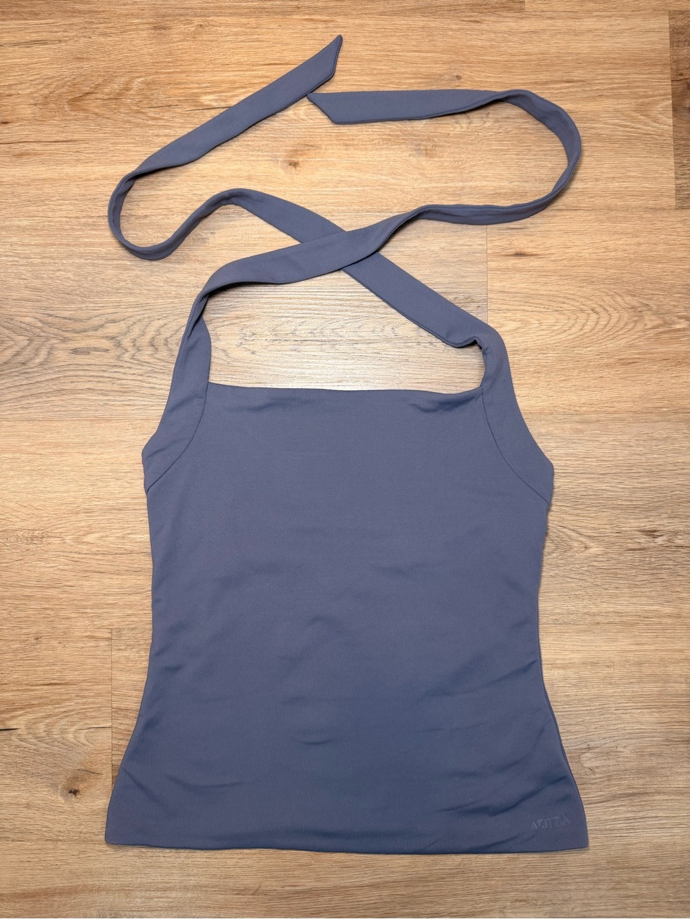 Aritzia Contour Halter Top – Size M